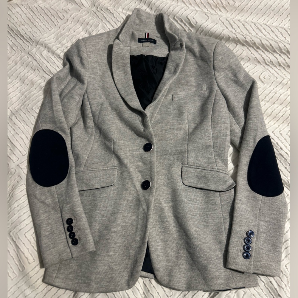 Tommy Hilfiger Light Gray Blazer with Dark Blue Lining
